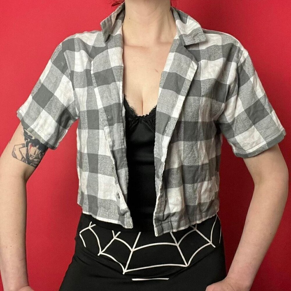 cropped plaid tartan button up top 🩶🤍​​​​​​​​​